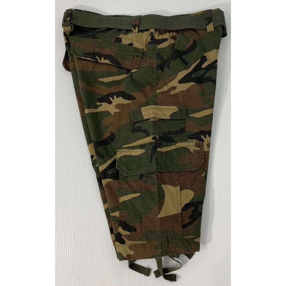 Akademiks Shorts Men's 30 Camouflage Cargo Belted Grunge Skater Y2K Street 90s - Picture 3 of 16